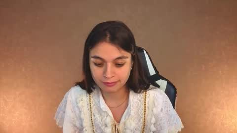 Leila online show from 11-13-25, 05:28