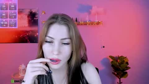 leila_viper_ online show from 01-13-26, 08:47