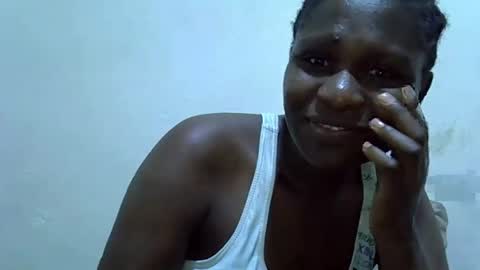 Snapshot of leilacuty13 chatting on 10-03-25, 06:43 leilacuty13 online show from 10-03-25, 06:43