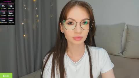 Snapshot of leiladream chatting on 09-12-25, 05:07 leiladream online show from 09-12-25, 05:07