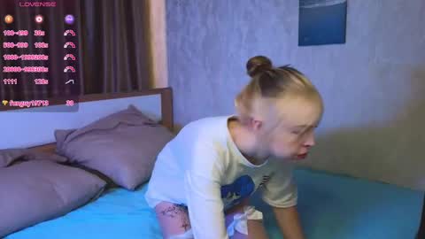 Leila online show from 12-03-24, 04:36