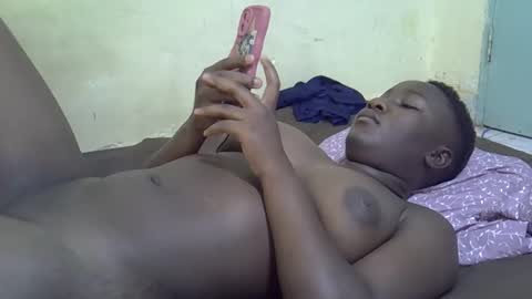 leilah_cute19 online show from 04-03-26, 07:39