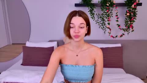 LeilaLawson online show from 02-12-25, 11:18