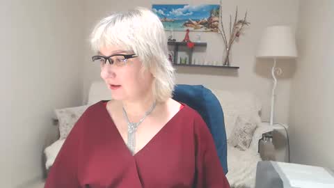 Leila Kinky online show from 02-17-25, 10:51