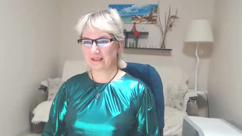 Leila Kinky online show from 02-19-25, 12:44