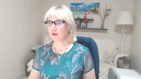 Leila Kinky online show from 02-20-25, 08:06