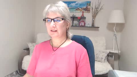 Leila Kinky online show from 10-24-25, 05:48