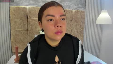 leilapons online show from 01-18-26, 05:17