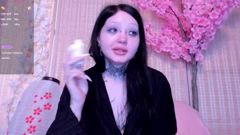 Snapshot of lein_bone chatting on 09-15-25, 01:16 Lein online show from 09-15-25, 01:16