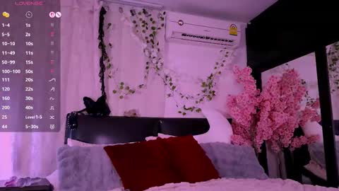 Snapshot of lein_bone chatting on 10-30-25, 12:12 Lein online show from 10-30-25, 12:12