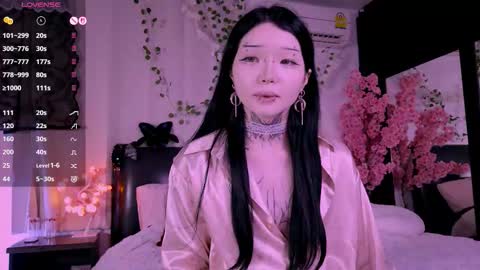 Snapshot of lein_bone chatting on 11-07-25, 12:10 Lein online show from 11-07-25, 12:10