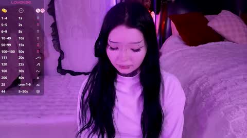 Snapshot of lein_bone chatting on 11-15-25, 12:19 Lein online show from 11-15-25, 12:19