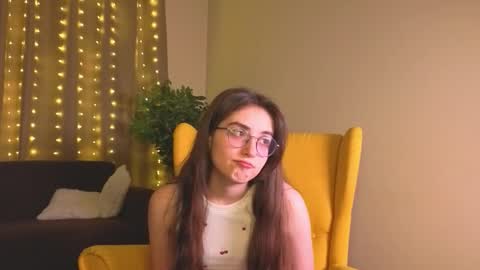 Luna online show from 10-23-25, 07:12