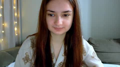Snapshot of lelia_vibe chatting on 10-30-25, 04:14 Lelia online show from 10-30-25, 04:14