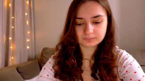 Snapshot of lelia_vibe chatting on 12-01-25, 05:51 Lelia online show from 12-01-25, 05:51