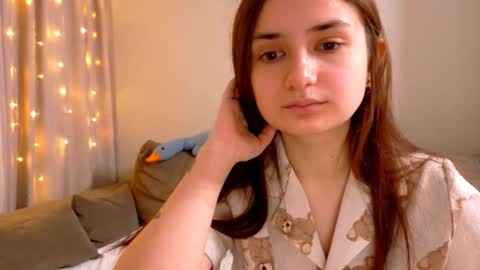 Snapshot of lelia_vibe chatting on 12-15-25, 04:22 Lelia online show from 12-15-25, 04:22