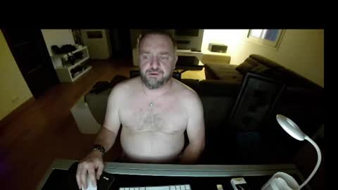 Ange online show from 12-22-24, 06:49