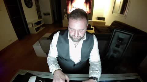 Ange online show from 01-11-25, 11:46