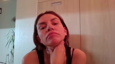lena6122000 online show from 06-04-26, 05:30