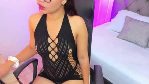 L E N A online show from 09-23-25, 12:08