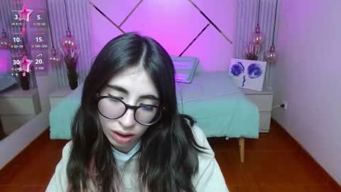 Snapshot of lena_roses chatting on 01-13-26, 08:36 Lena online show from 01-13-26, 08:36