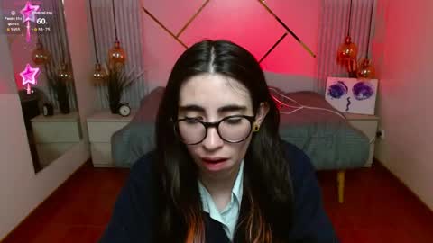 Snapshot of lena_roses chatting on 05-13-26, 07:11 Lena online show from 05-13-26, 07:11