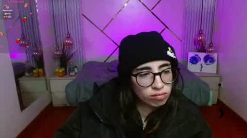 Snapshot of lena_roses chatting on 07-04-26, 07:31 Lena online show from 07-04-26, 07:31