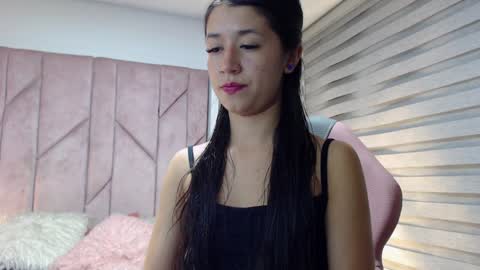 Lenna online show from 12-20-24, 04:09