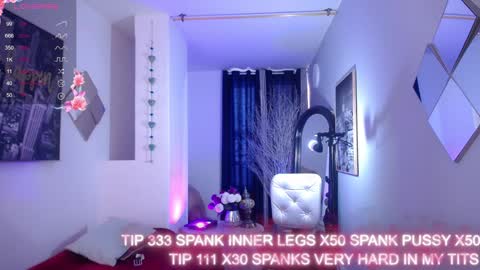 Snapshot of lena_w2 chatting on 02-06-25, 06:24 Lena LOOK MY AMAZON LIST ON MY BIO online show from 02-06-25, 06:24