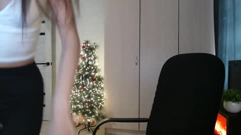 lenagordon online show from 01-18-26, 07:01