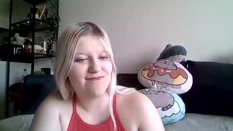 Snapshot of lenasecret19 chatting on 03-04-26, 06:41 Lena online show from 03-04-26, 06:41