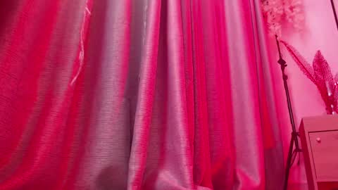 Lenna Kang online show from 02-22-25, 05:35