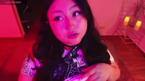 Lenna Kang online show from 09-14-25, 09:25