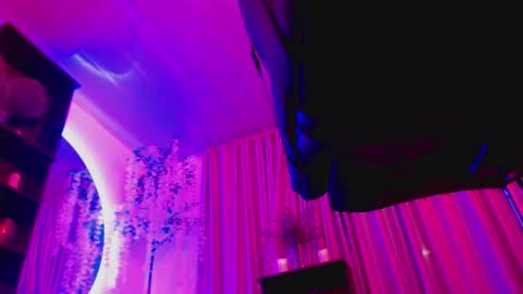 Snapshot of lenasweetx chatting on 03-08-26, 02:04 Lenna Kang online show from 03-08-26, 02:04