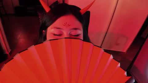 Snapshot of lenasweetx chatting on 03-18-26, 07:17 Lenna Kang online show from 03-18-26, 07:17