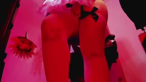 Snapshot of lenasweetx chatting on 03-21-26, 10:02 Lenna Kang online show from 03-21-26, 10:02