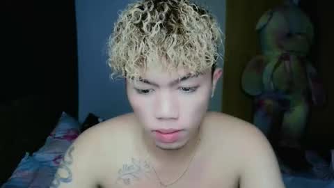 Snapshot of lenawet_0520 chatting on 06-11-26, 03:10 lena online show from 06-11-26, 03:10
