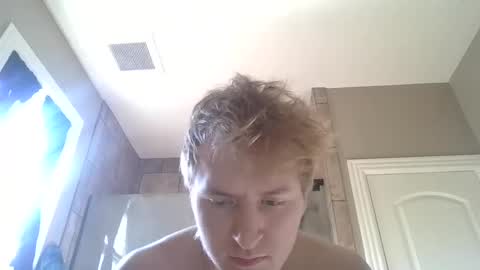 Snapshot of lenewton2004 chatting on 02-09-25, 05:33 lenewton2004 online show from 02-09-25, 05:33