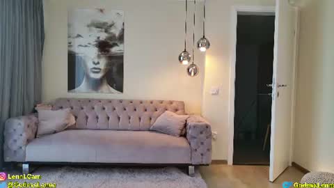 Snapshot of lenna_godess chatting on 07-17-26, 06:20 Lenna Goddess online show from 07-17-26, 06:20