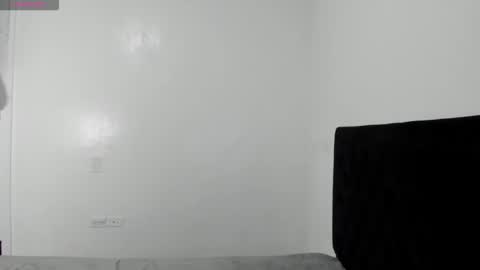 leo183877 online show from 03-08-26, 04:33