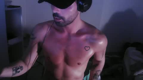 Snapshot of leo1991lol chatting on 12-18-24, 03:47 leo1991lol online show from 12-18-24, 03:47
