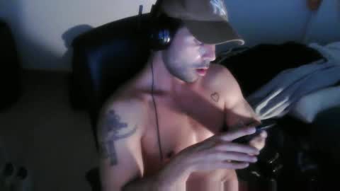 Snapshot of leo1991lol chatting on 01-17-26, 11:48 leo1991lol online show from 01-17-26, 11:48