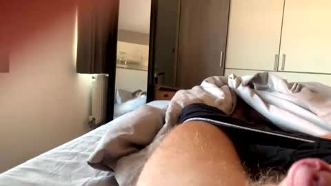 leo41231 online show from 04-13-26, 08:09