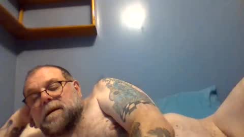 Snapshot of leo71313 chatting on 11-01-25, 11:07 leo71313 online show from 11-01-25, 11:07