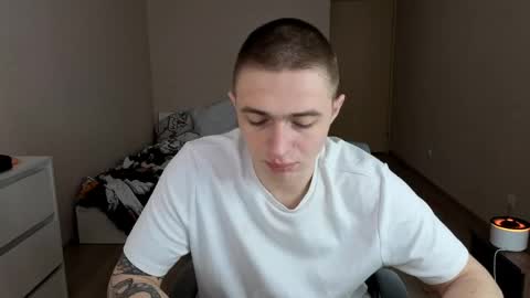 Snapshot of leo__miller chatting on 06-03-26, 05:32 LEO online show from 06-03-26, 05:32