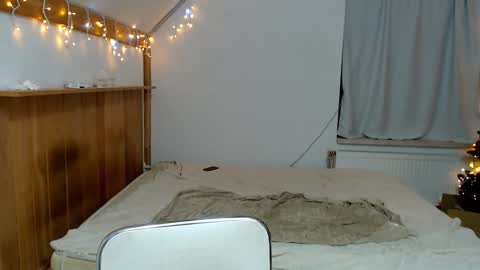 Leo and Lori online show from 01-13-25, 11:49