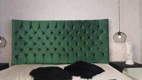 Snapshot of leo_delvey chatting on 01-09-25, 04:30 leo online show from 01-09-25, 04:30