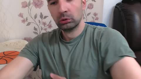 Snapshot of leo_gianni chatting on 05-14-26, 10:44 Leo Gianni online show from 05-14-26, 10:44