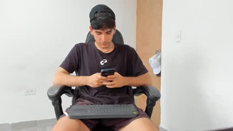 Leo Jones online show from 03-01-25, 09:04