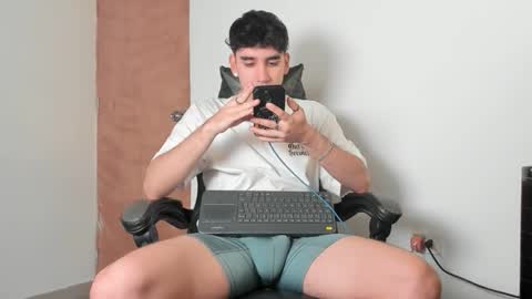 Leo Jones online show from 02-21-26, 05:25